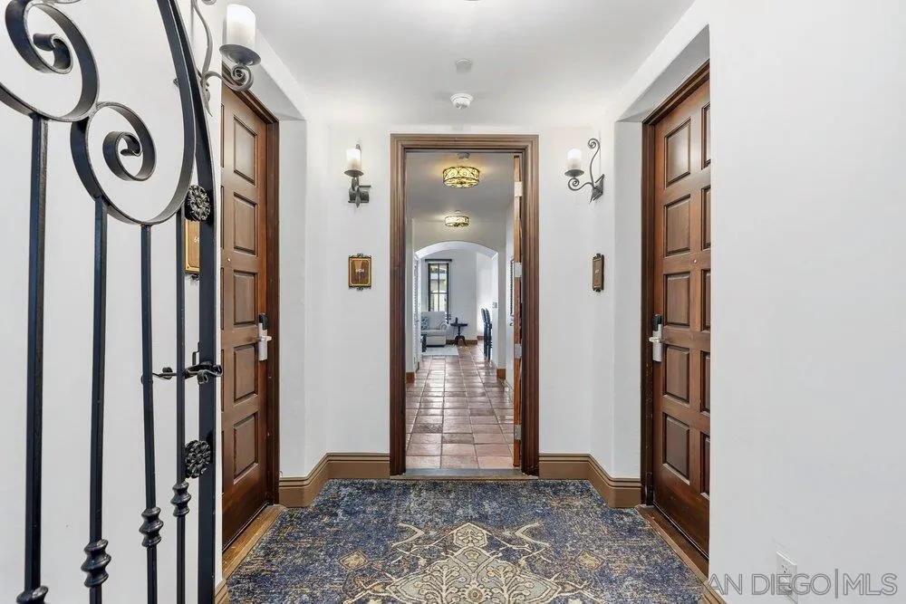 Photo #2: 260002211 Listing: Photo #2