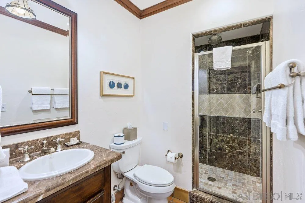 Photo #5: 260002211 Listing: Photo #5