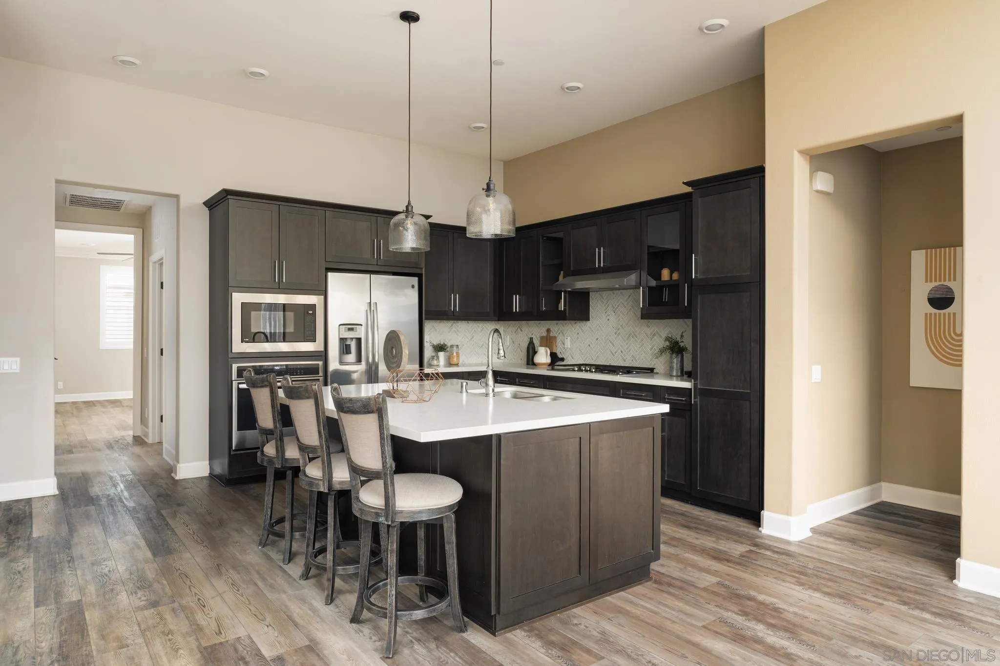 Photo #8: 260002214 Listing: Photo #8
