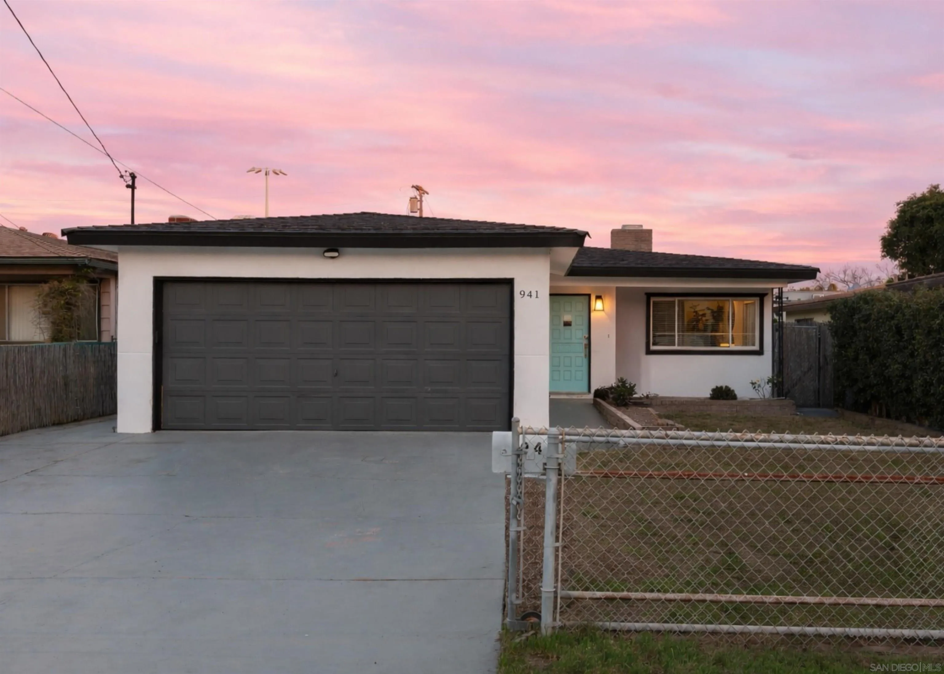 https://cdn.realtyfeed.com/cdn/127/260002215/478d5bf7270e04517b51ffc5799a475c.webp