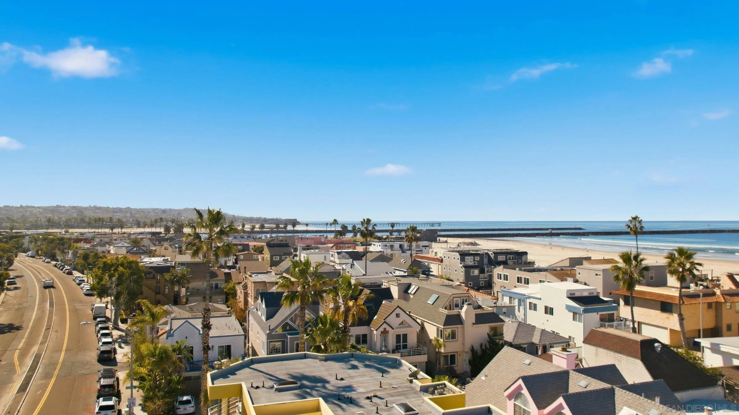 https://cdn.realtyfeed.com/cdn/127/260002217/2a5022747e86b8137231e211927c70f4.webp
