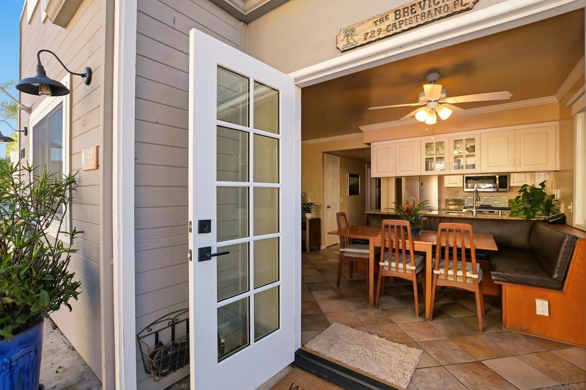 https://cdn.realtyfeed.com/cdn/127/260002217/92760ce7b602b89780dce5b0524349d6.webp