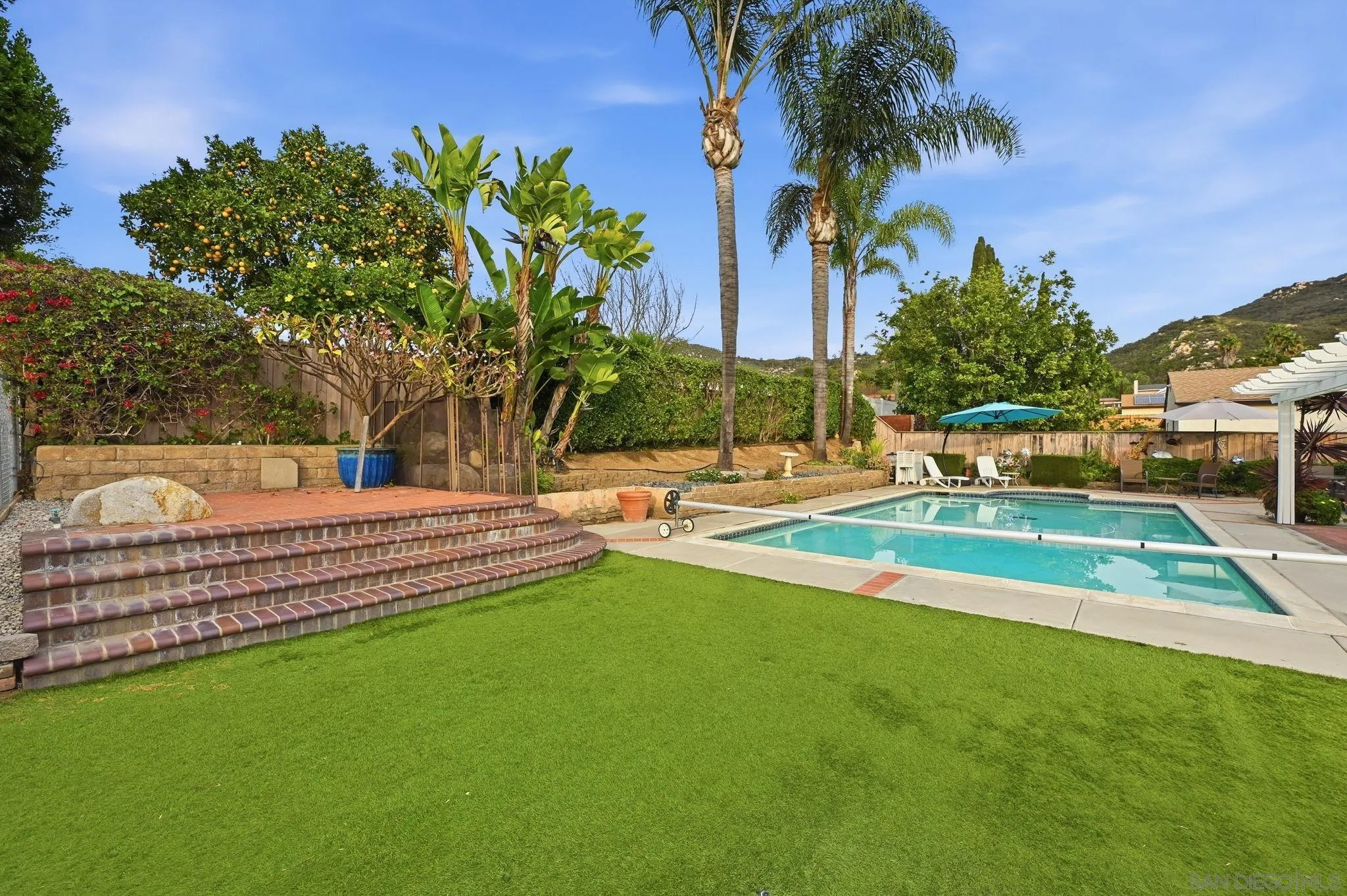 https://cdn.realtyfeed.com/cdn/127/260002218/61ee1b086d858b05d58de0f1ce7326fa.webp