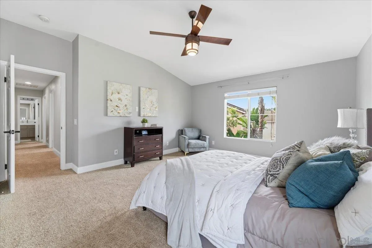 https://cdn.realtyfeed.com/cdn/127/260002219/51e5ed14098d21615acb2954972ffb71.webp