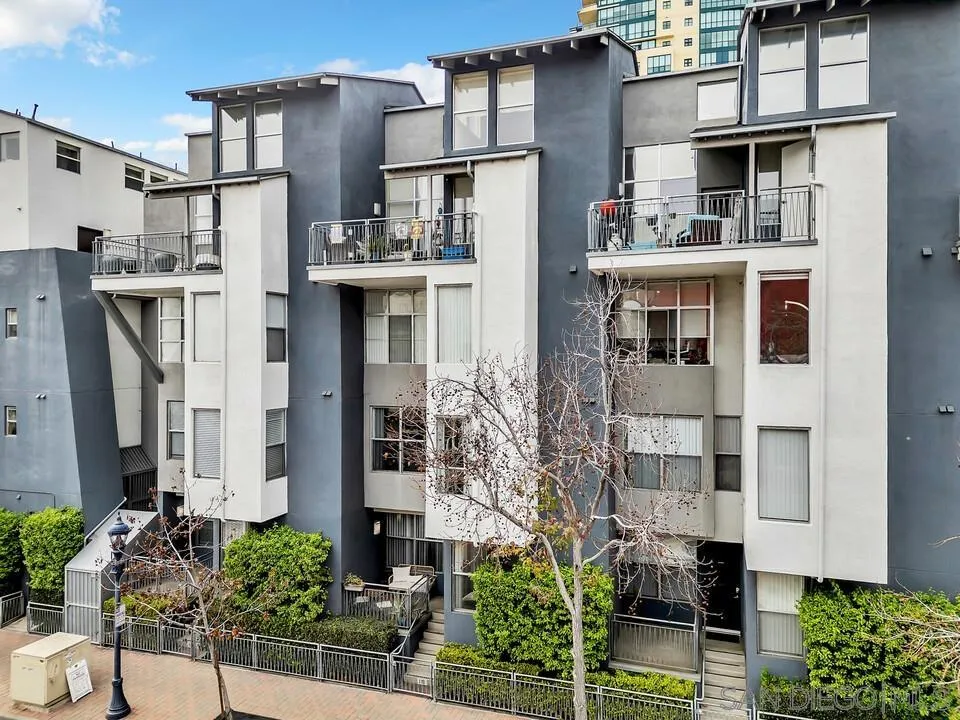 Photo #3: 260002220 Listing: Photo #3