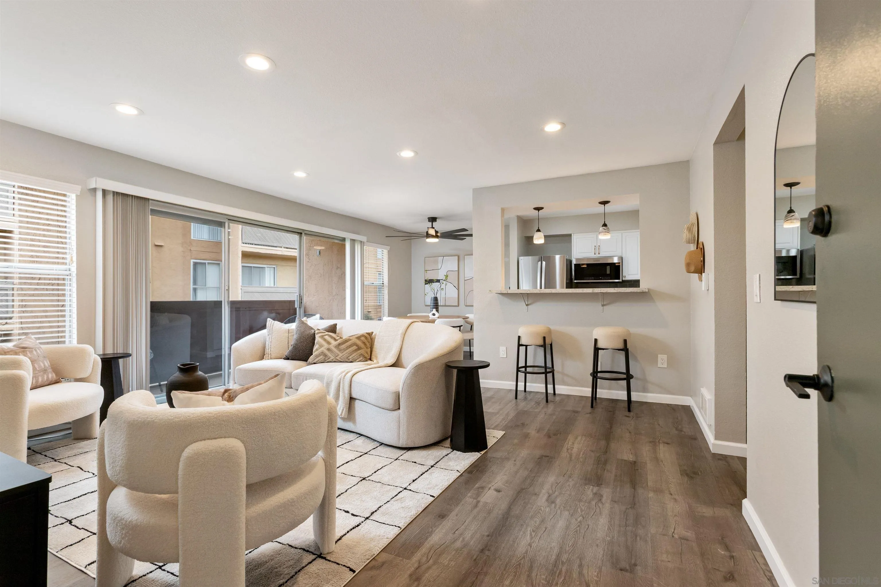 Photo #3: 260002222 Listing: Photo #3