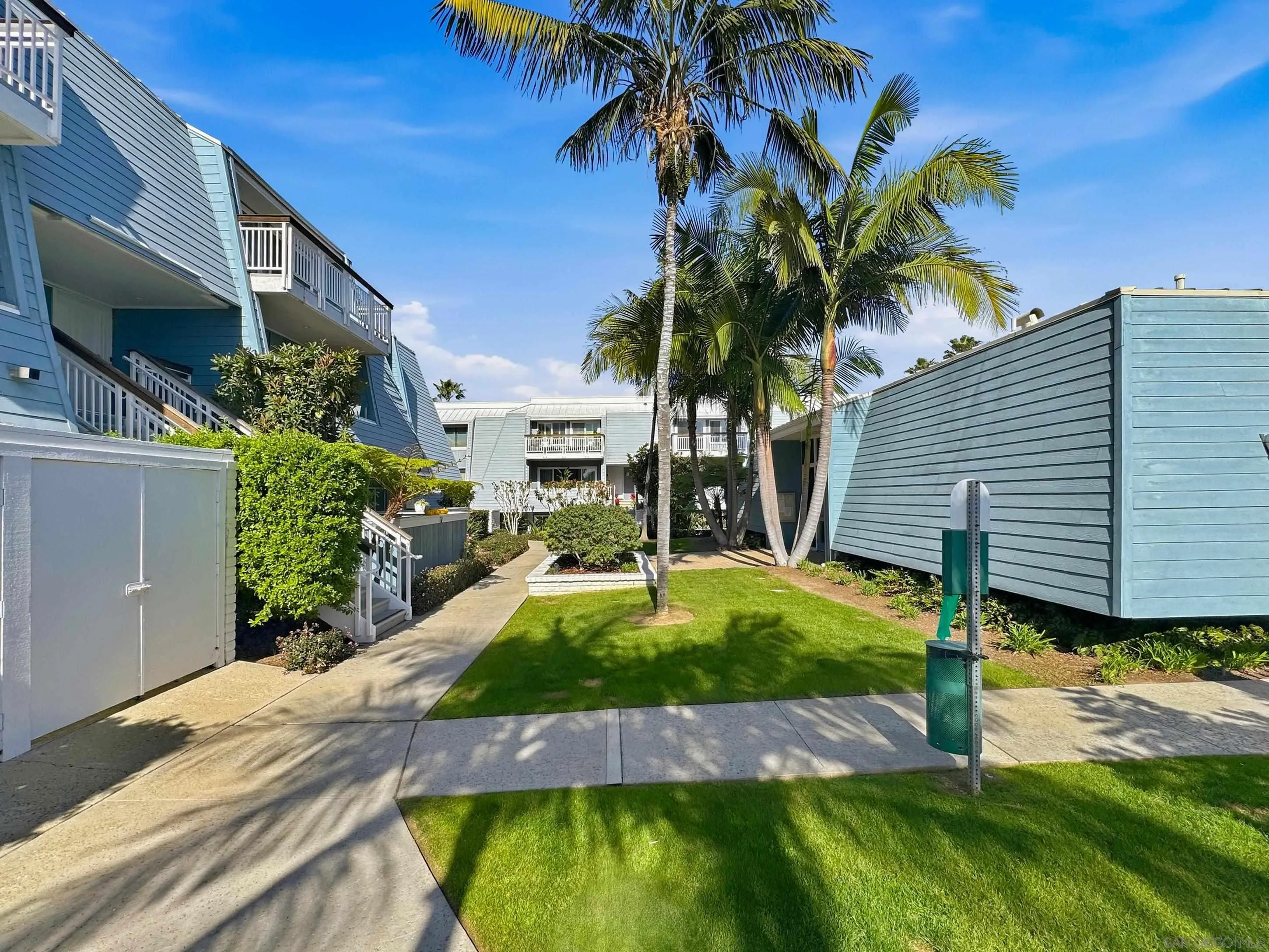 https://cdn.realtyfeed.com/cdn/127/260002224/342baf34ed68f60ec0be2827b44e08d4.webp