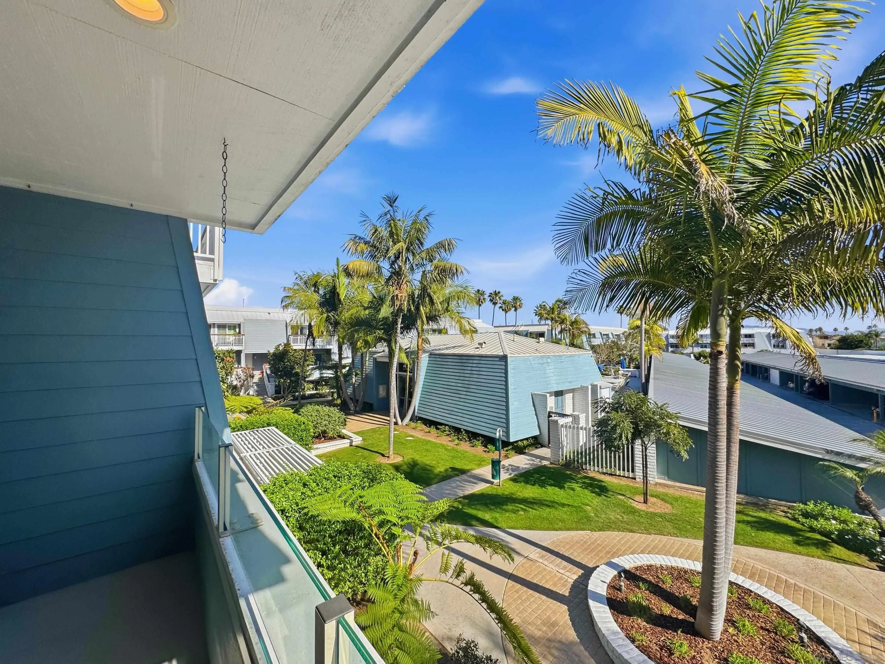 https://cdn.realtyfeed.com/cdn/127/260002224/54e21de8deccd8637ba4ad4578059e47.webp