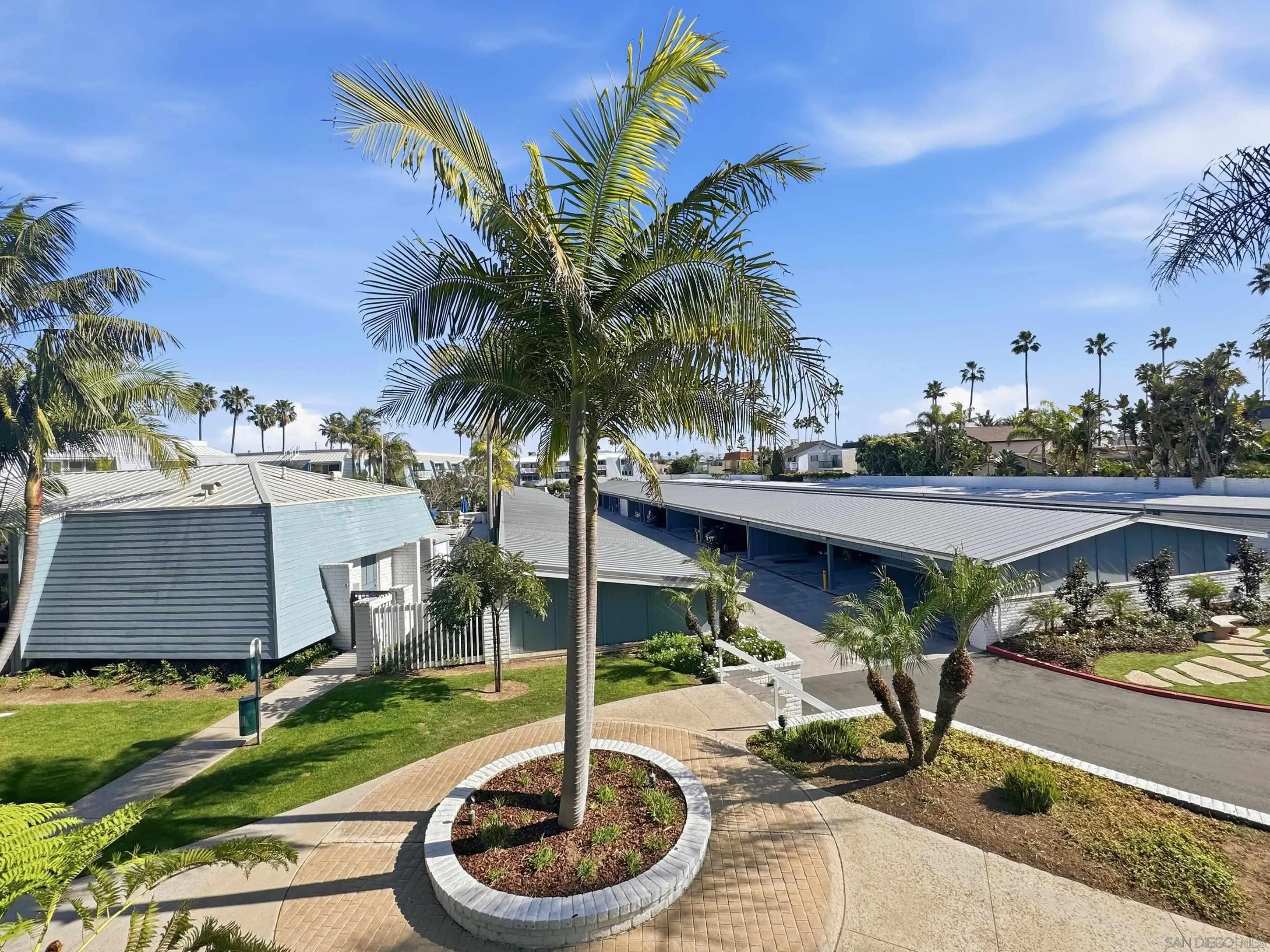 https://cdn.realtyfeed.com/cdn/127/260002224/8cdd4da633542ca09a8691771da0c392.webp