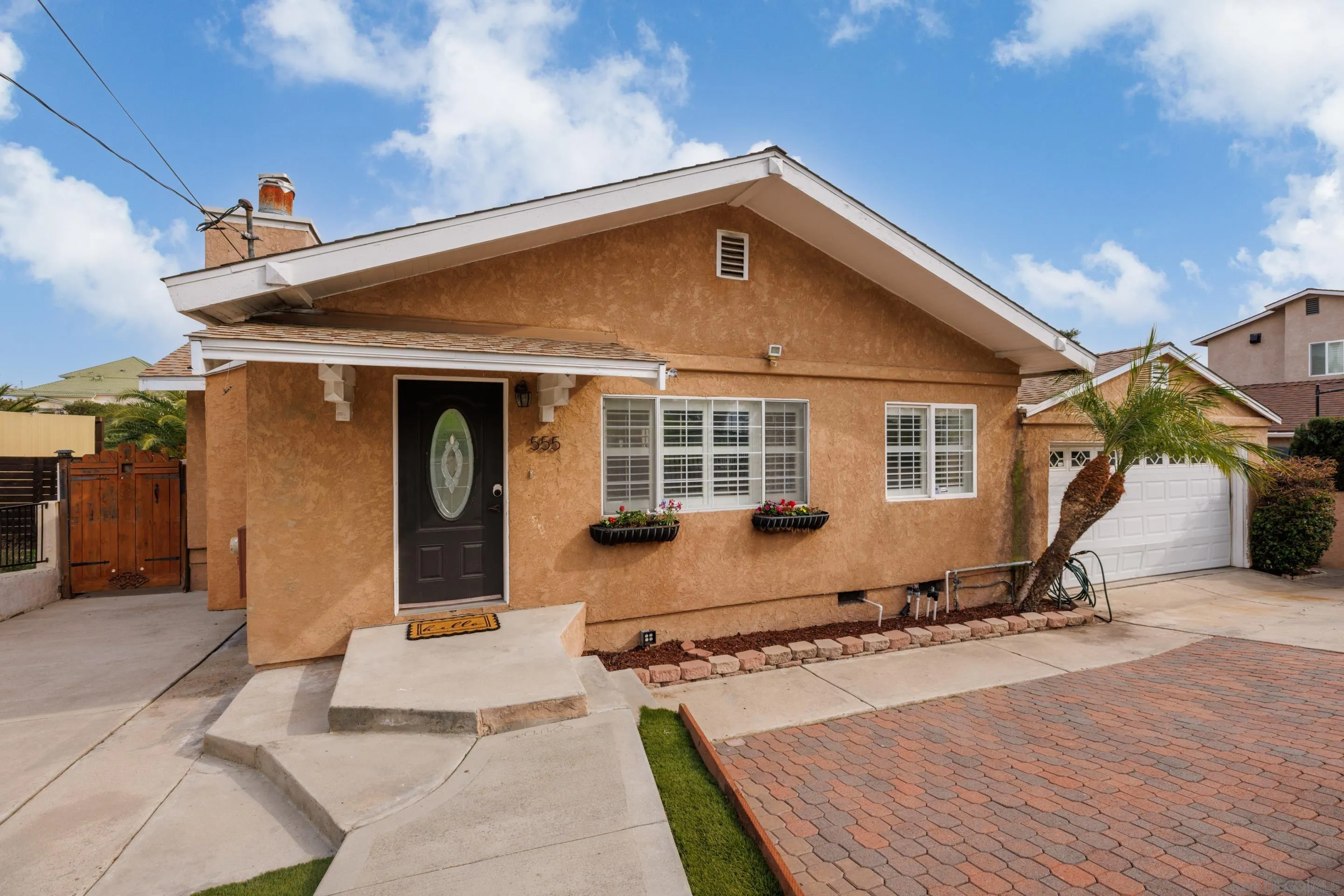 https://cdn.realtyfeed.com/cdn/127/260002225/15bee0c8dfff919307908cbae5a6d304.webp