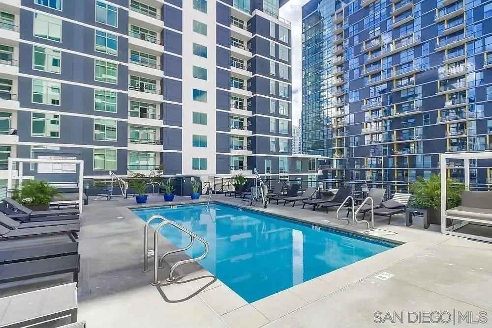 Photo #4: 260002231 Listing: Photo #4