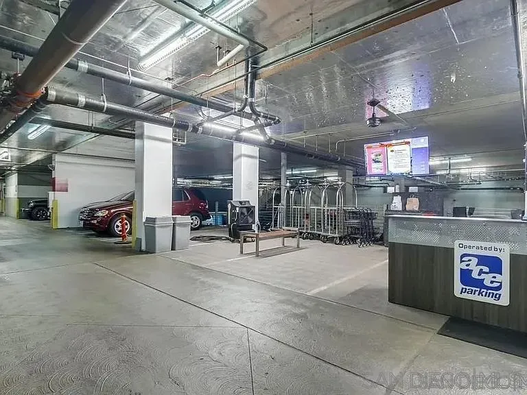 Photo #8: 260002231 Listing: Photo #8