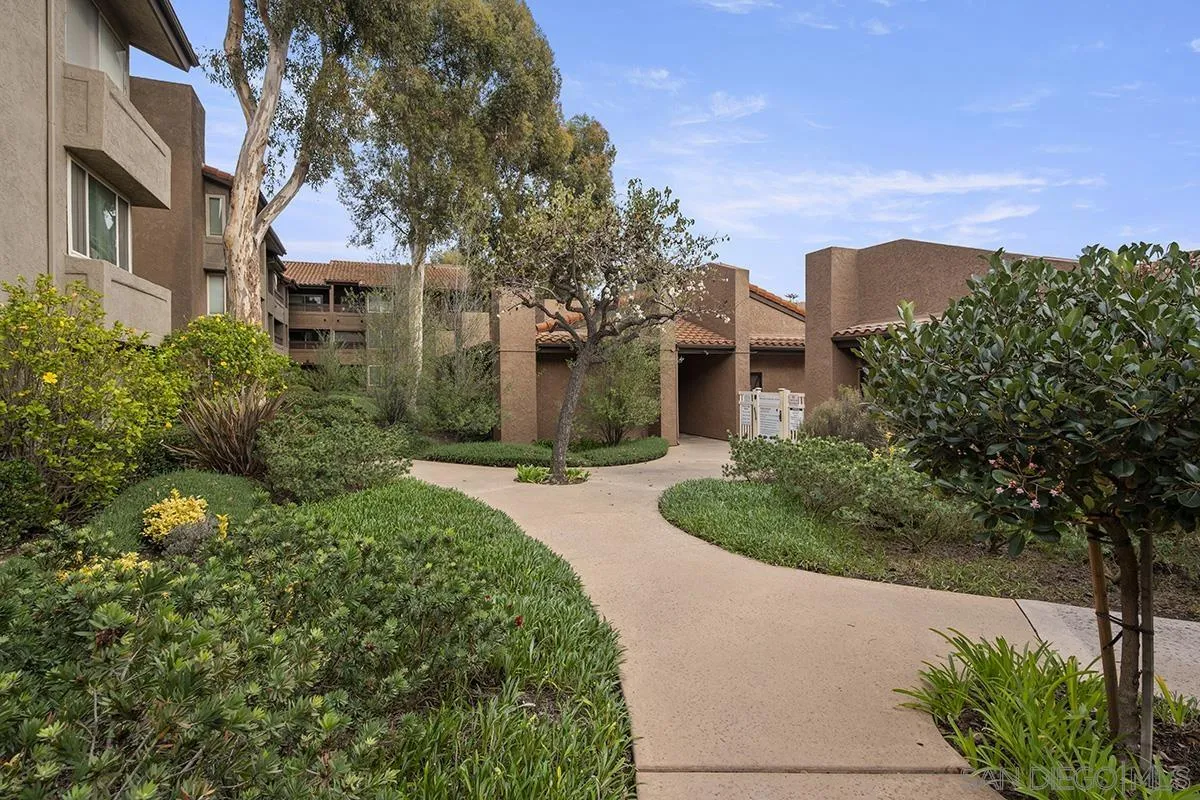 Photo #35: 260002234 Listing: Photo #35