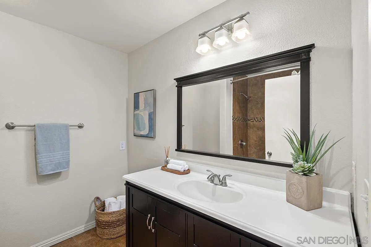 https://cdn.realtyfeed.com/cdn/127/260002234/9d90137915d56242ac9d2efccbd3d4fa.webp