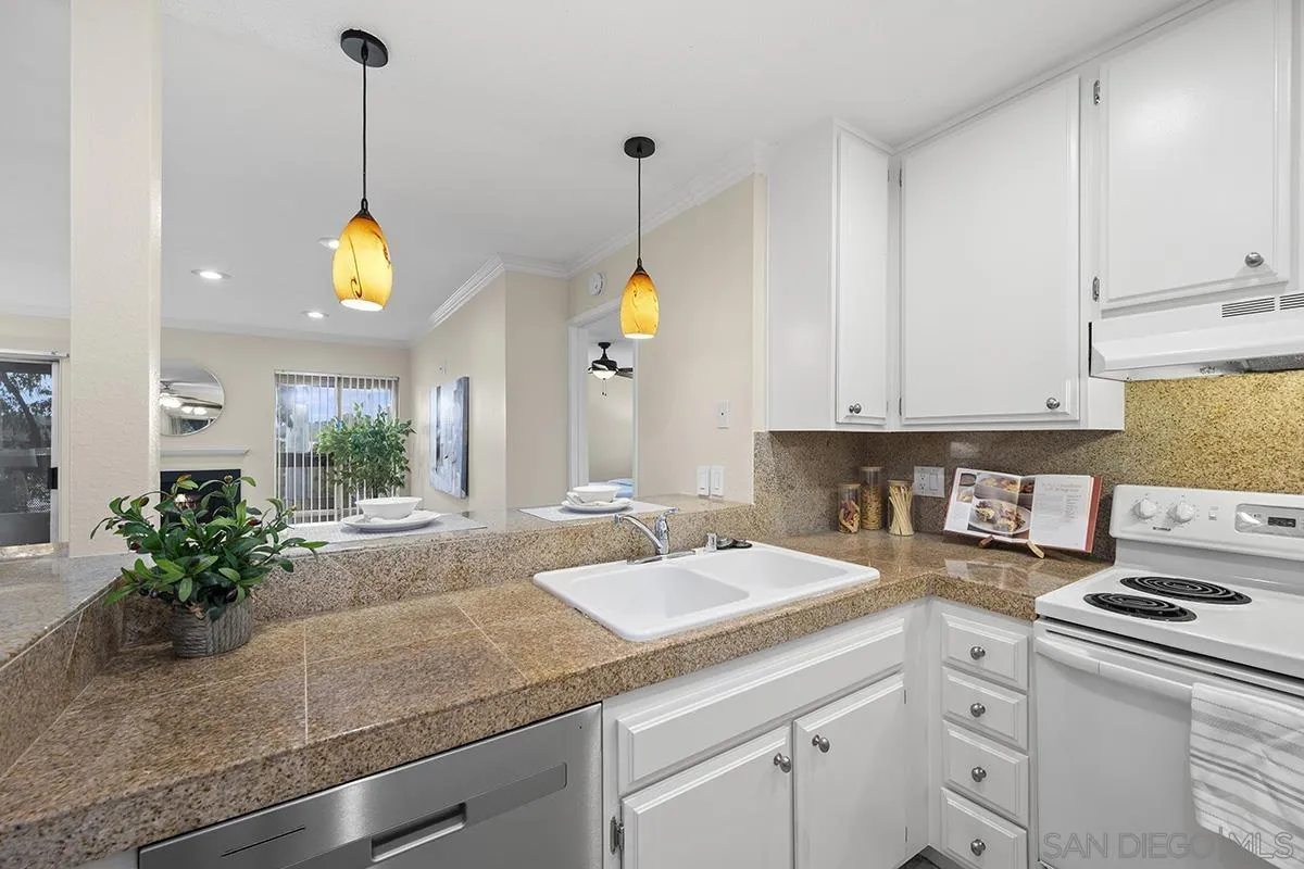 https://cdn.realtyfeed.com/cdn/127/260002234/fff6e14aa442bfe3c659e65b504b9066.webp