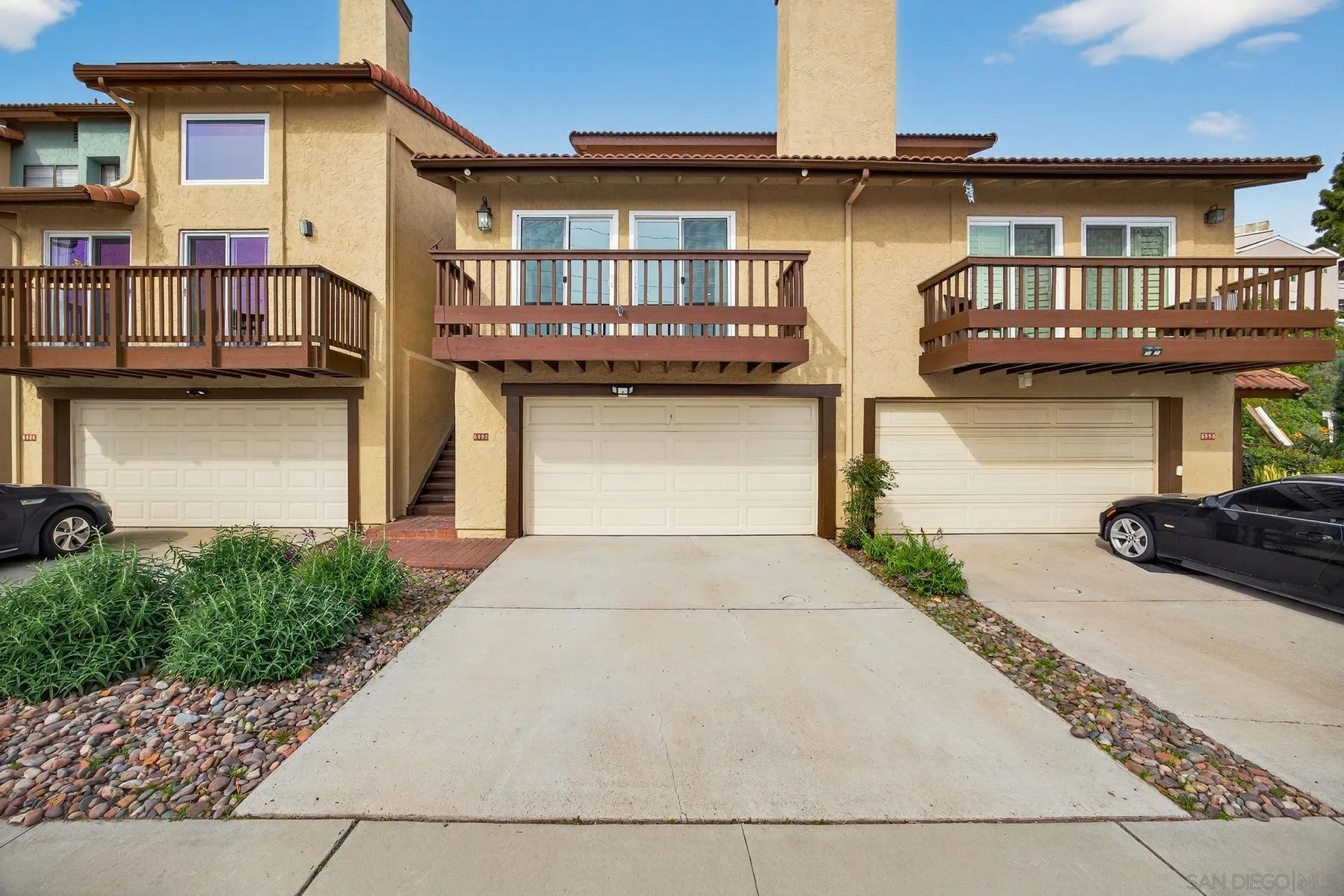 https://cdn.realtyfeed.com/cdn/127/260002235/01641911a5d2c91de3bcdae90ab0b696.webp