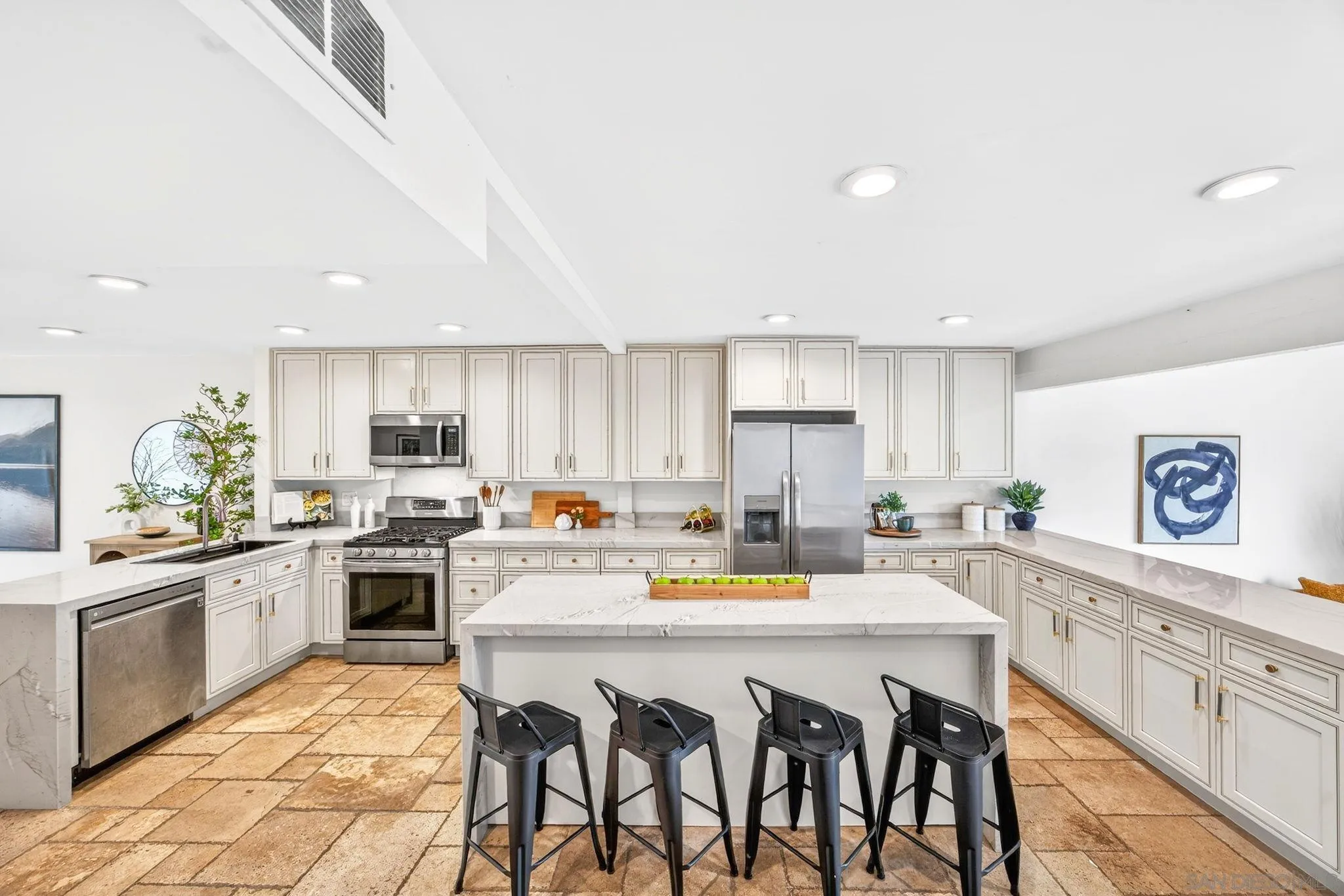 Photo #14: 260002235 Listing: Photo #14