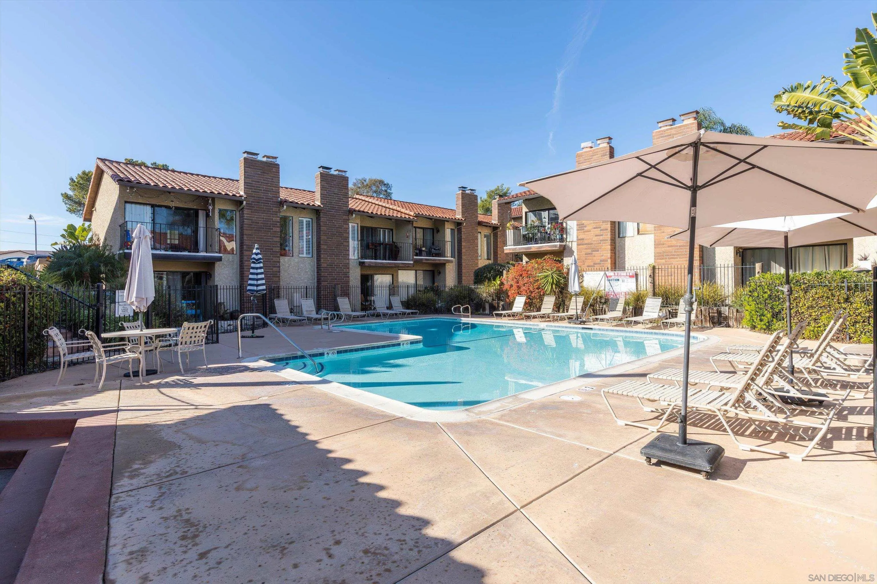 Photo #38: 260002240 Listing: Photo #38