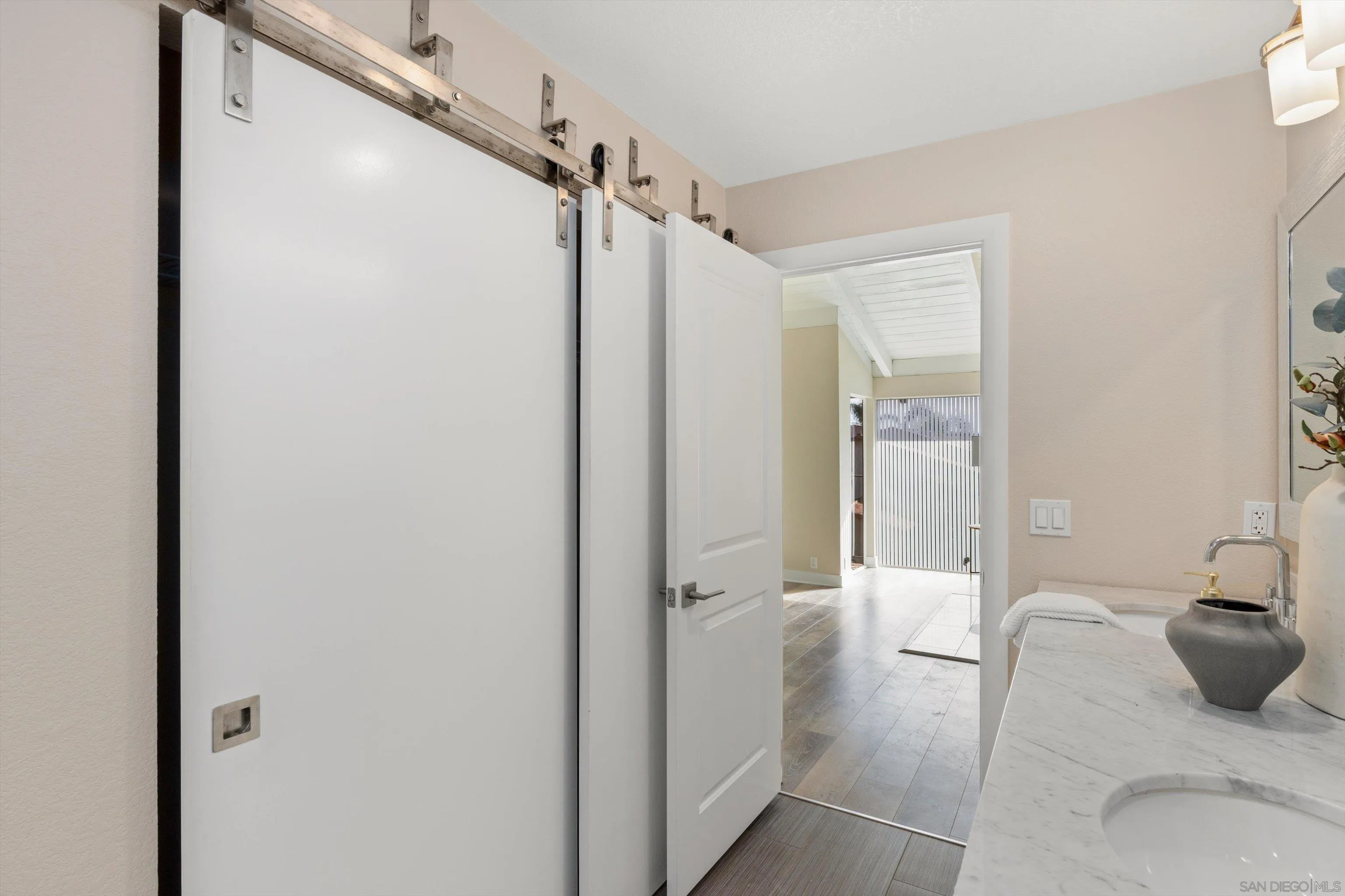 Photo #26: 260002240 Listing: Photo #26