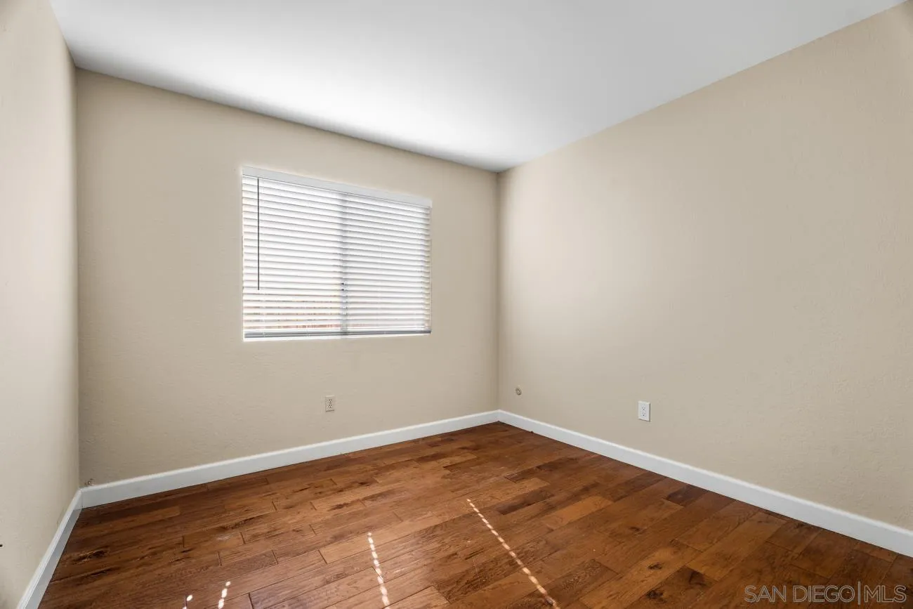 https://cdn.realtyfeed.com/cdn/127/260002241/9b9cc75a0a2cee1fe0a61ddd7525b553.webp