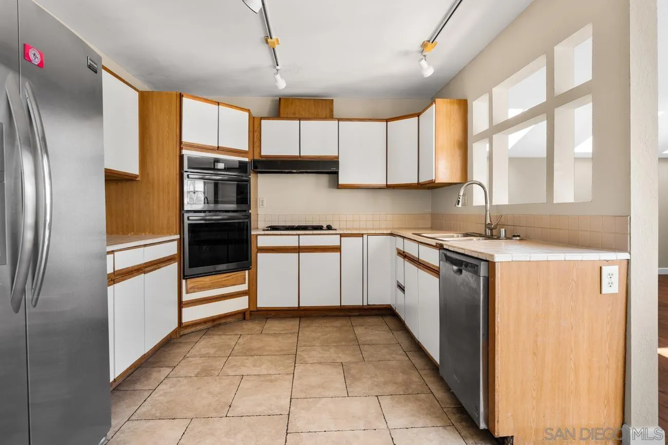 https://cdn.realtyfeed.com/cdn/127/260002241/df184b8aff6715c1173f3b603a548f41.webp