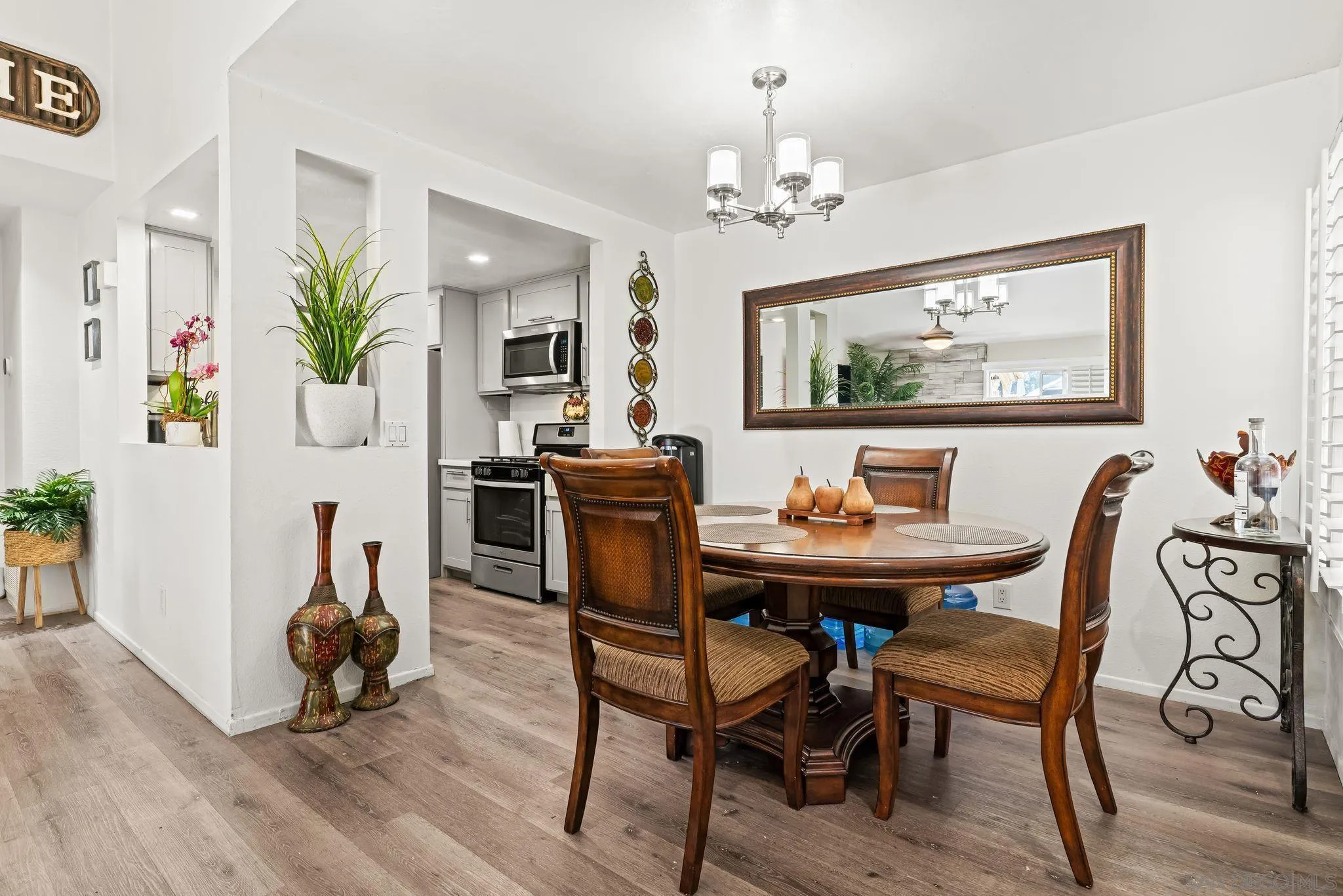 Photo #5: 260002245 Listing: Photo #5