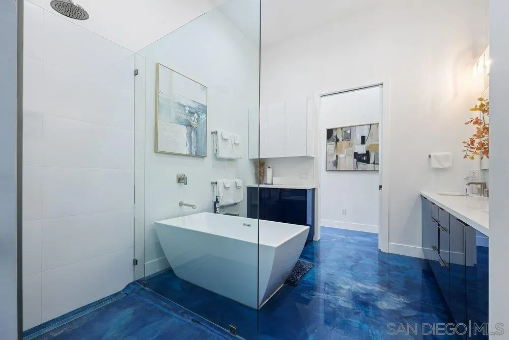 https://cdn.realtyfeed.com/cdn/127/260002246/347e2216b1c2682a089de7de3c345d71.webp