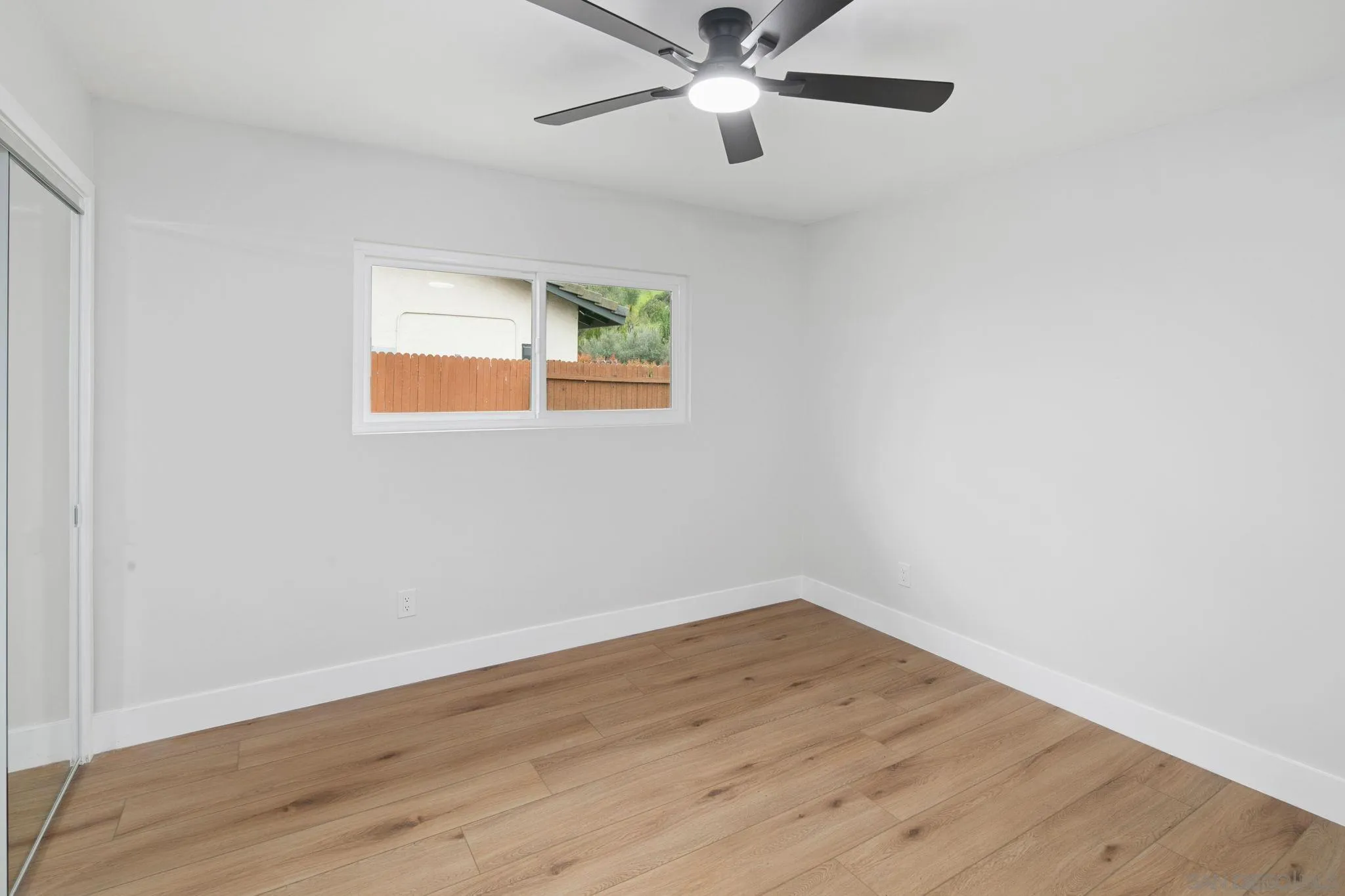 https://cdn.realtyfeed.com/cdn/127/260002247/4a06a4f3462842634c3a3cfeba133c0d.webp