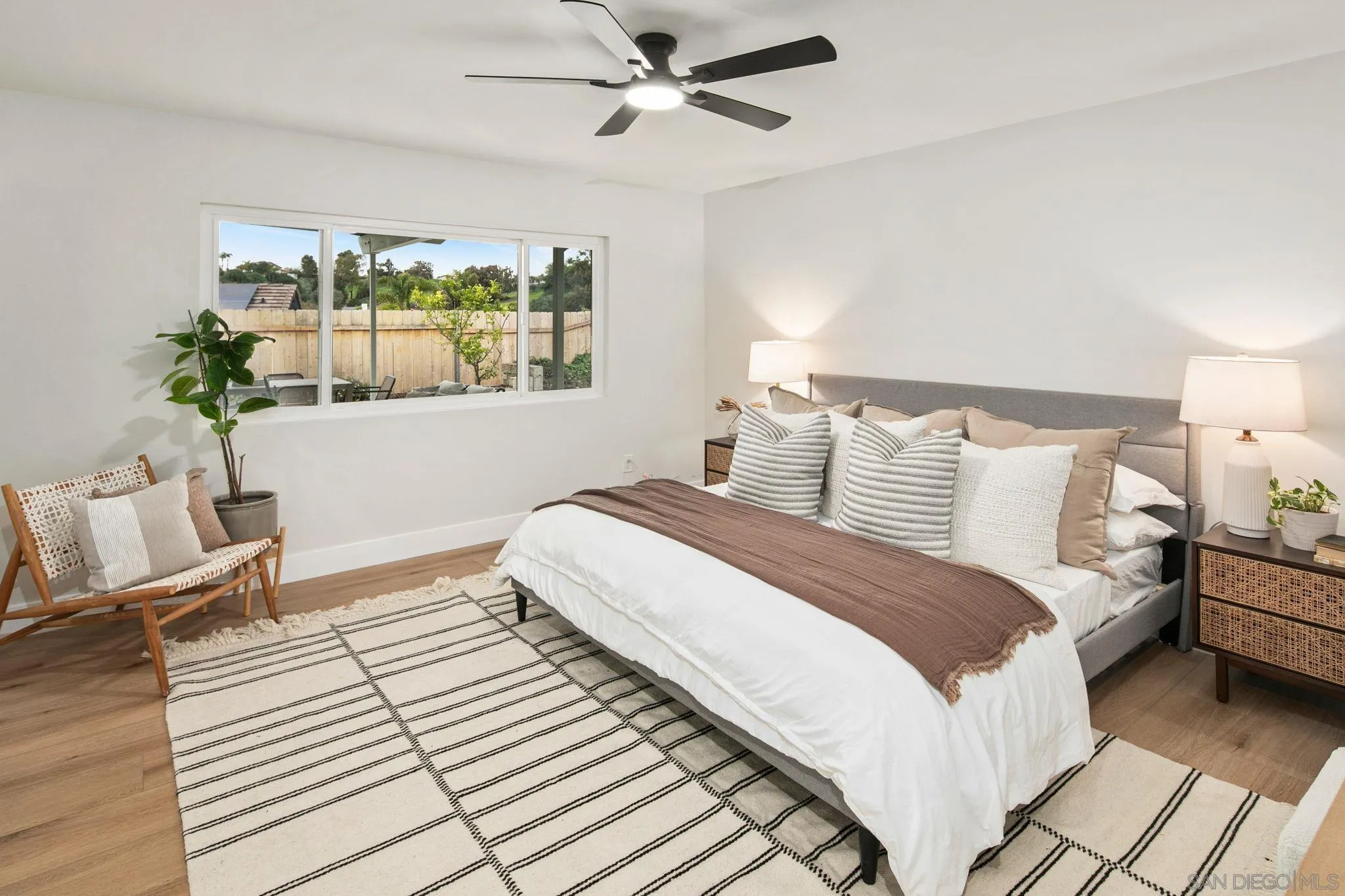 https://cdn.realtyfeed.com/cdn/127/260002247/a4525e328bc7b07807a5cb88eb628ed1.webp