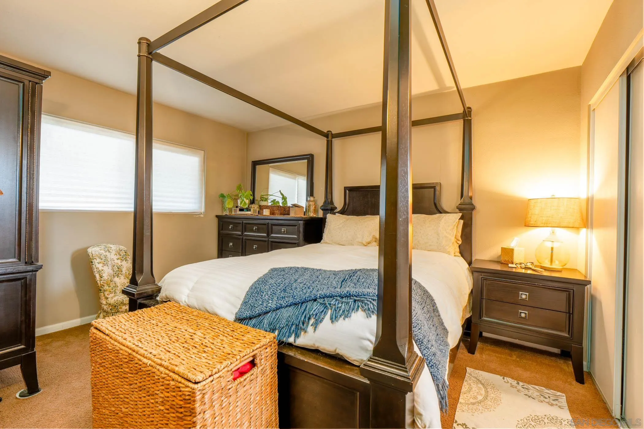 https://cdn.realtyfeed.com/cdn/127/260002251/1959f76c46a1a6dcd2823c55d2881c31.webp