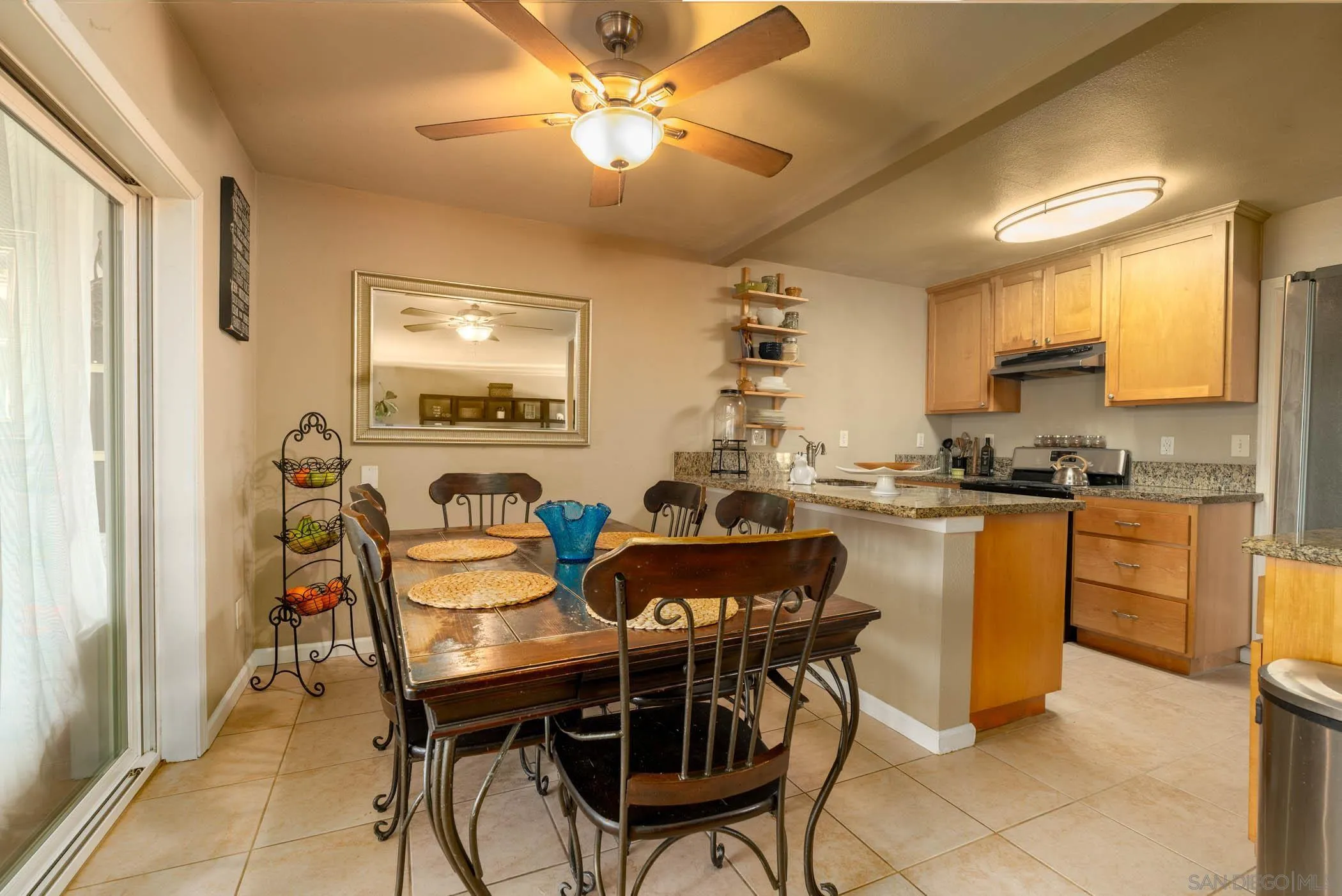 https://cdn.realtyfeed.com/cdn/127/260002251/aa17e11704b80f4fc8d1095e76a977c6.webp
