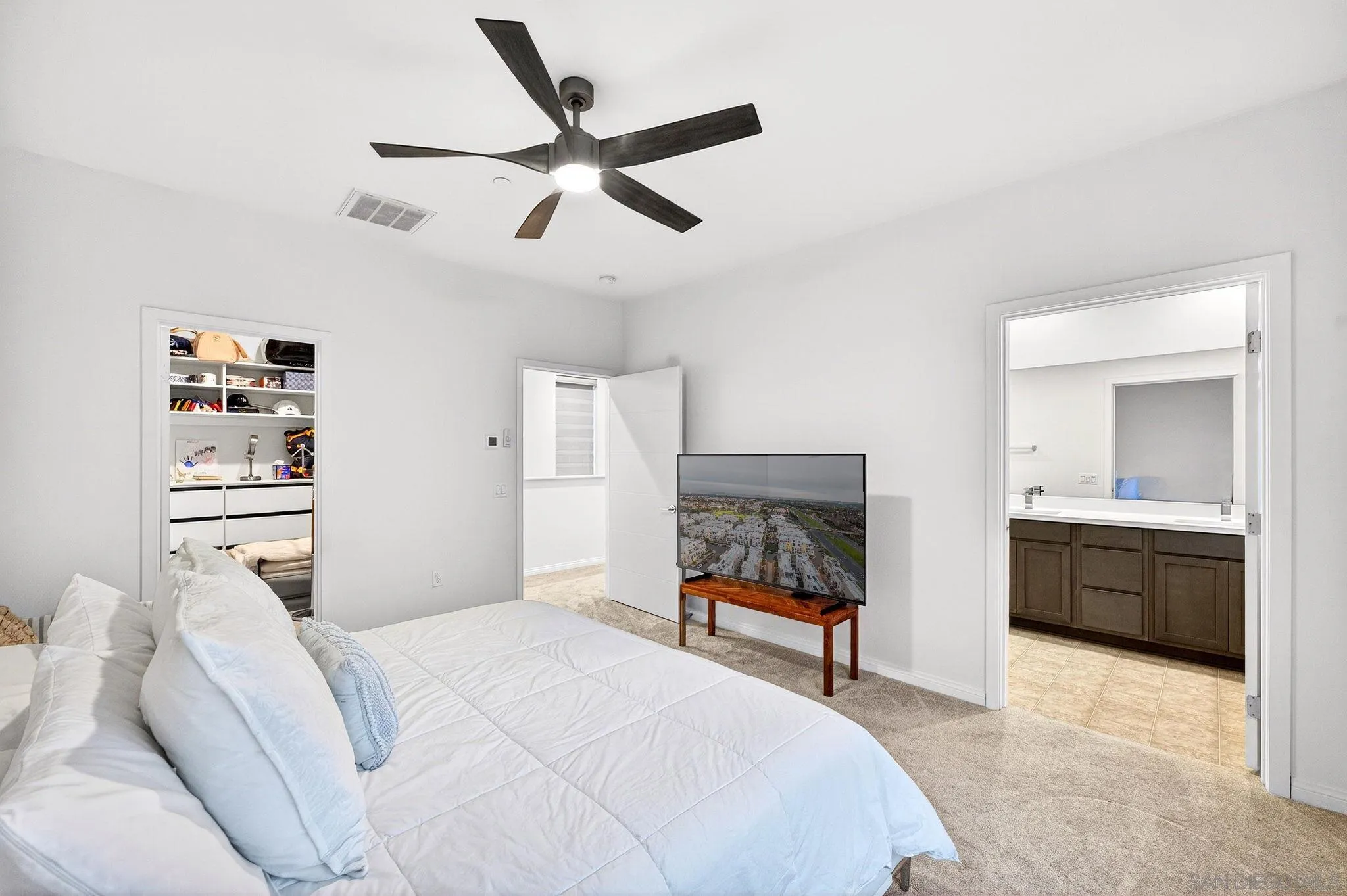 Photo #17: 260002253 Listing: Photo #17