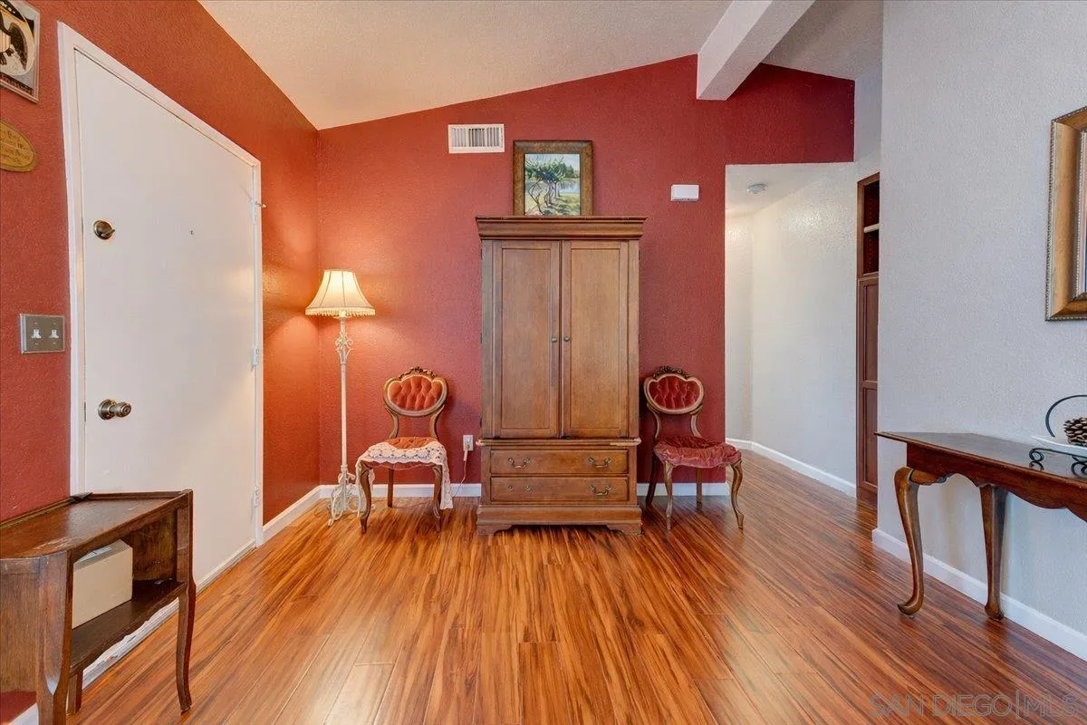 https://cdn.realtyfeed.com/cdn/127/260002254/80e3dad814695362c34e8d518207fd3b.webp