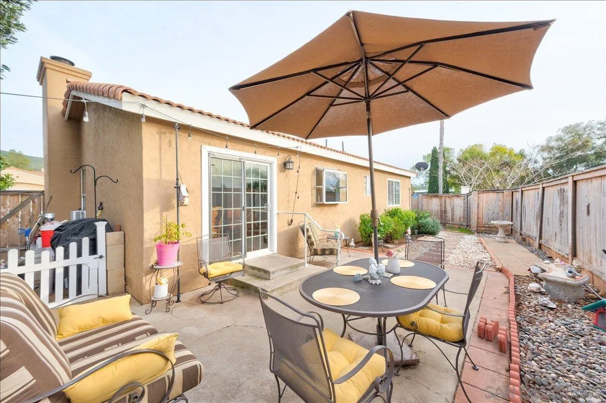 https://cdn.realtyfeed.com/cdn/127/260002254/ca55727df849367a6c260602d78c5a18.webp