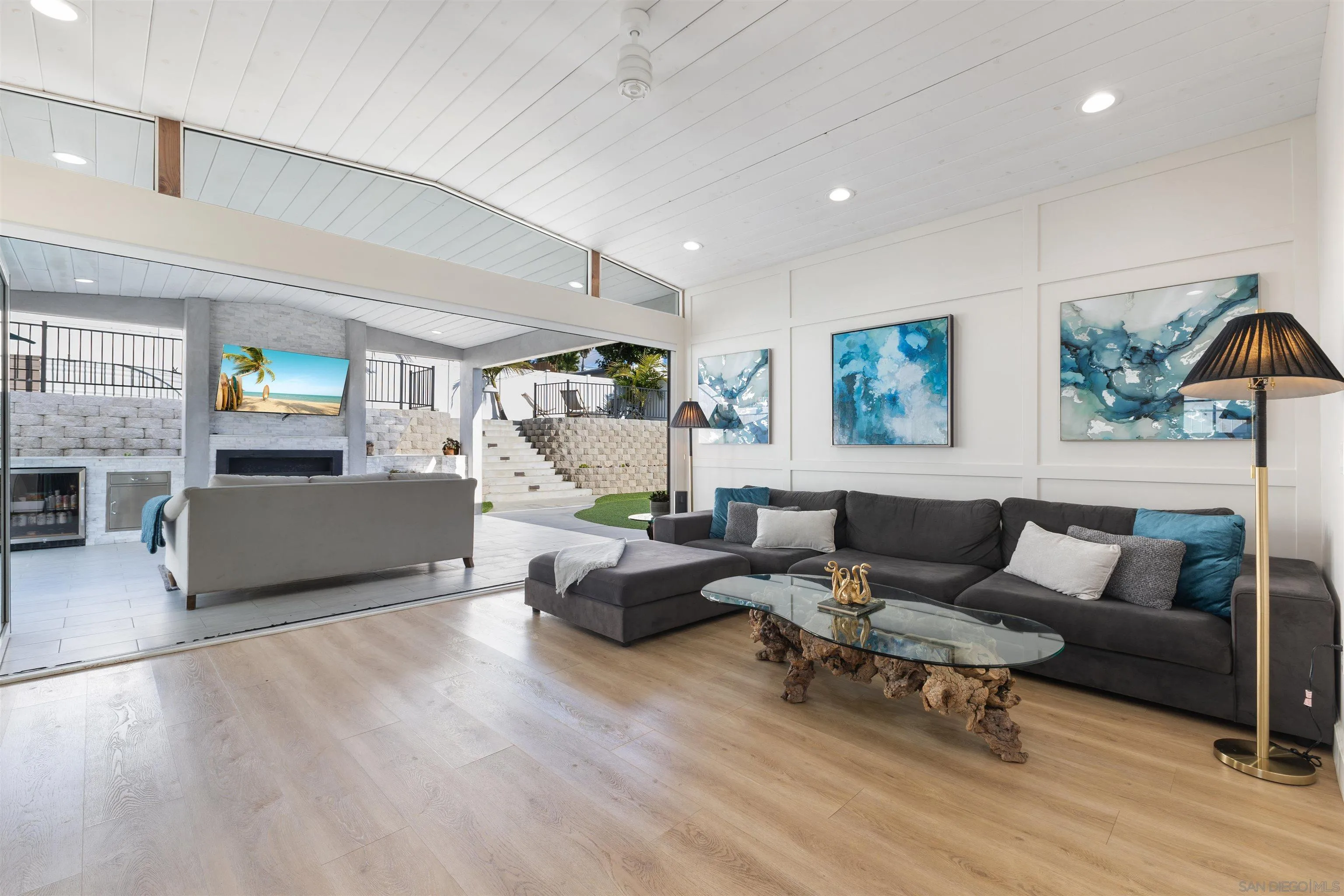 https://cdn.realtyfeed.com/cdn/127/260002257/ef00e7287d0b47b613821a7c816d0058.webp