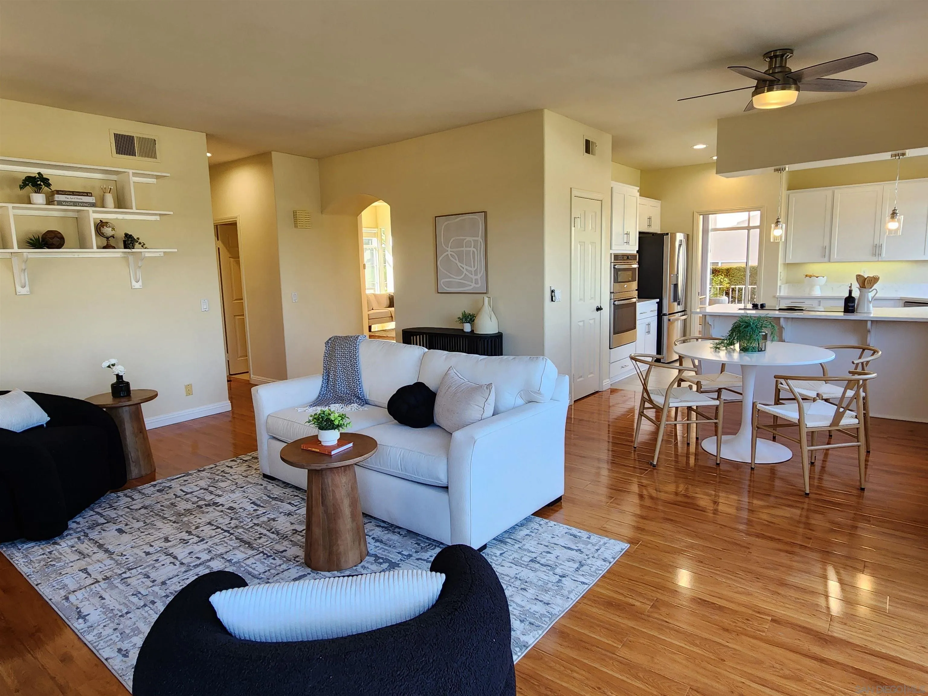 https://cdn.realtyfeed.com/cdn/127/260002261/31067ae2184ddcaa03452de7adccf230.webp