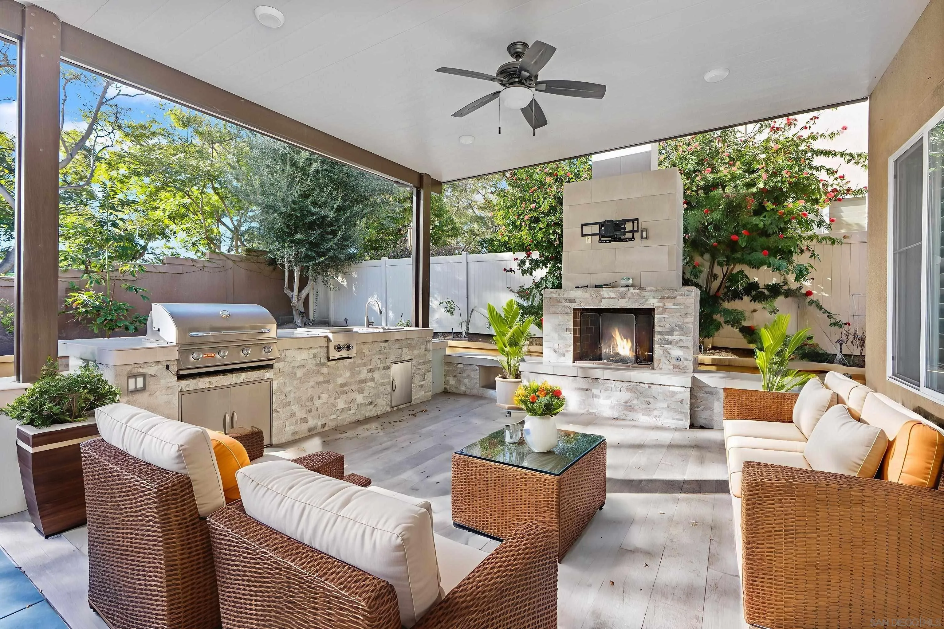 https://cdn.realtyfeed.com/cdn/127/260002264/73a7cade06582a2def9b31519e4bac17.webp