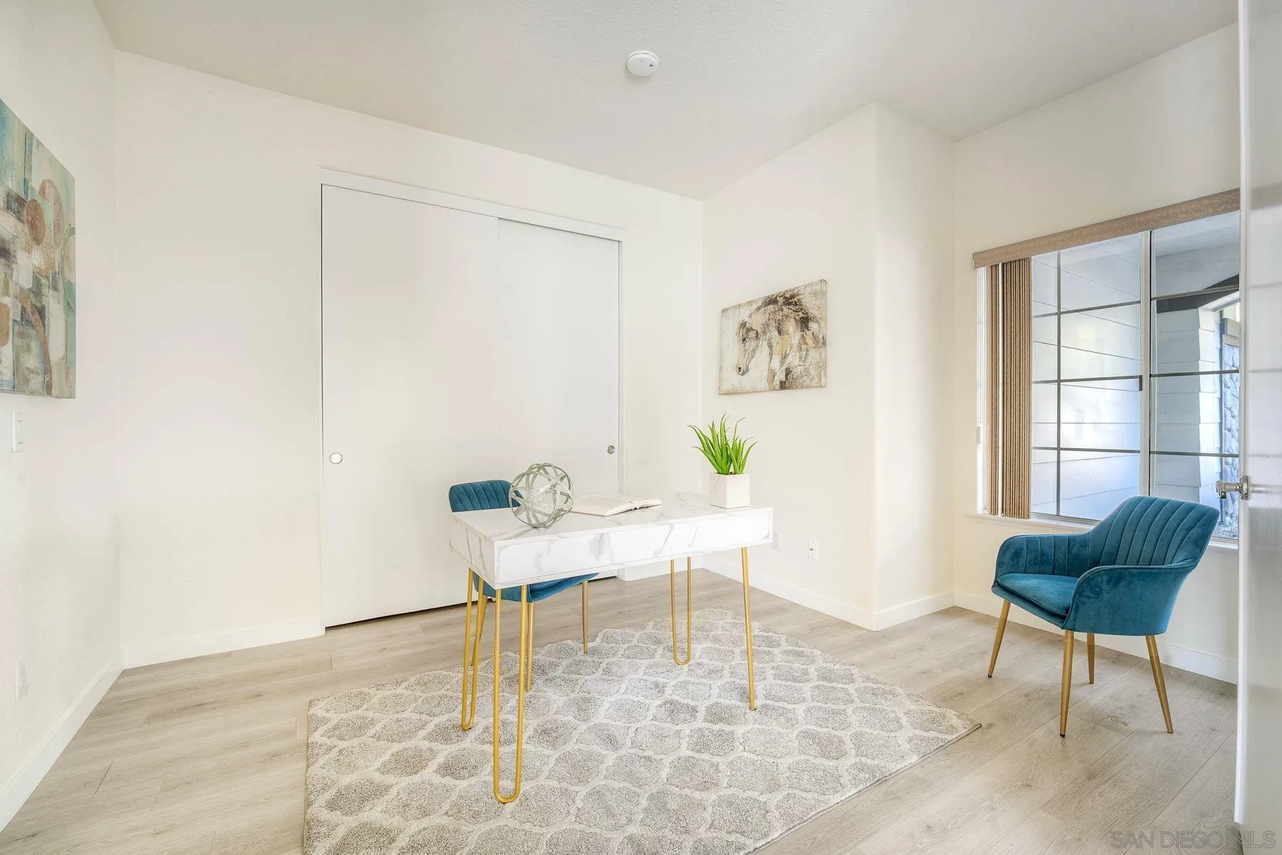 https://cdn.realtyfeed.com/cdn/127/260002271/055e7447e6604f5ecac8f6e26d6d1312.webp