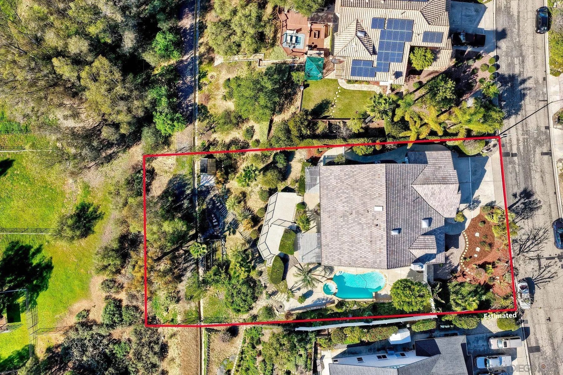 https://cdn.realtyfeed.com/cdn/127/260002271/2510bdd45e775cd33d9b695dbba8402d.webp