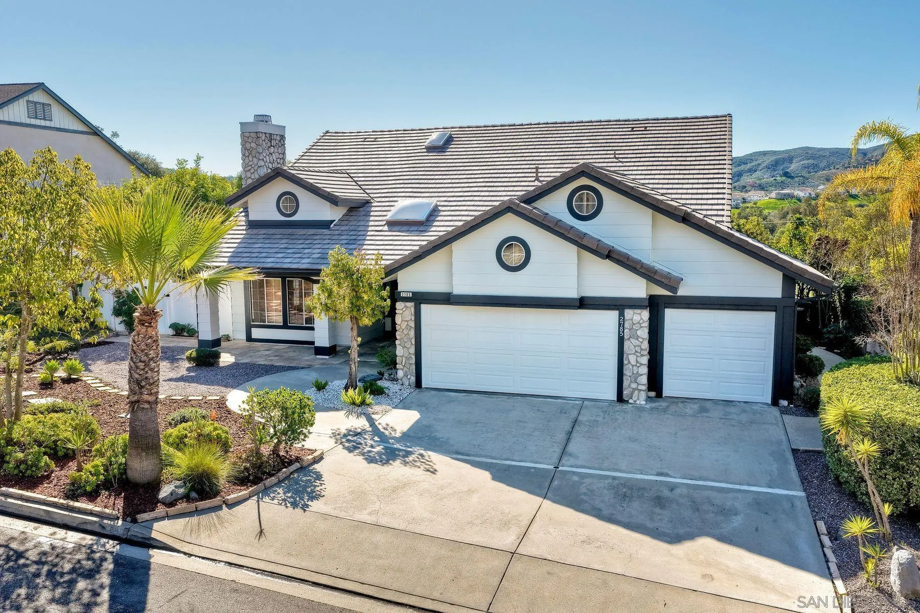https://cdn.realtyfeed.com/cdn/127/260002271/517867003f9aa4cacc3fa7b5b29345f4.webp