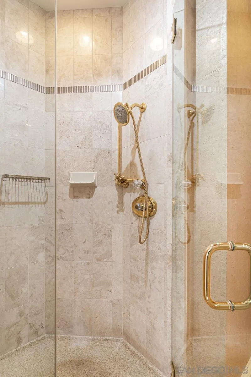 Photo #40: 260002272 Listing: Photo #40