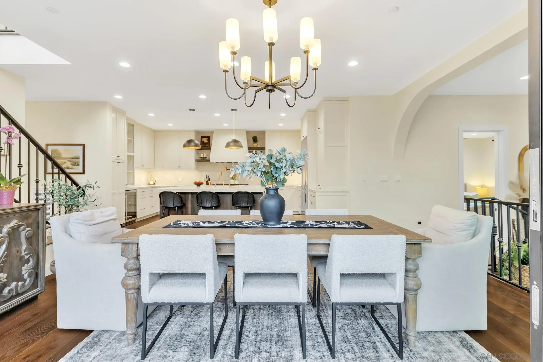 https://cdn.realtyfeed.com/cdn/127/260002276/cc30c38199a4ceae51c84973e276ee4b.webp