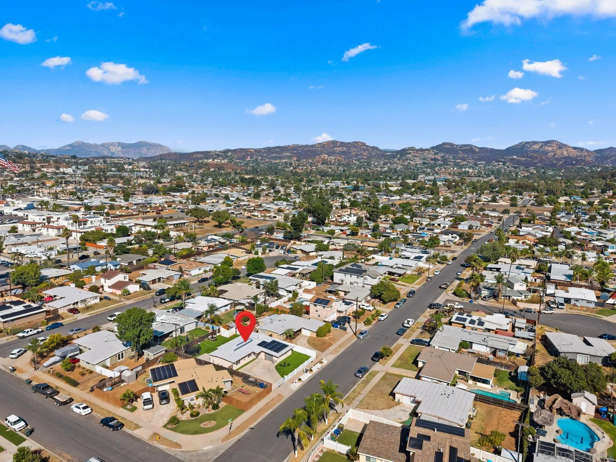 https://cdn.realtyfeed.com/cdn/127/260002279/039665240e453198dd3dbe4ab99ae569.webp