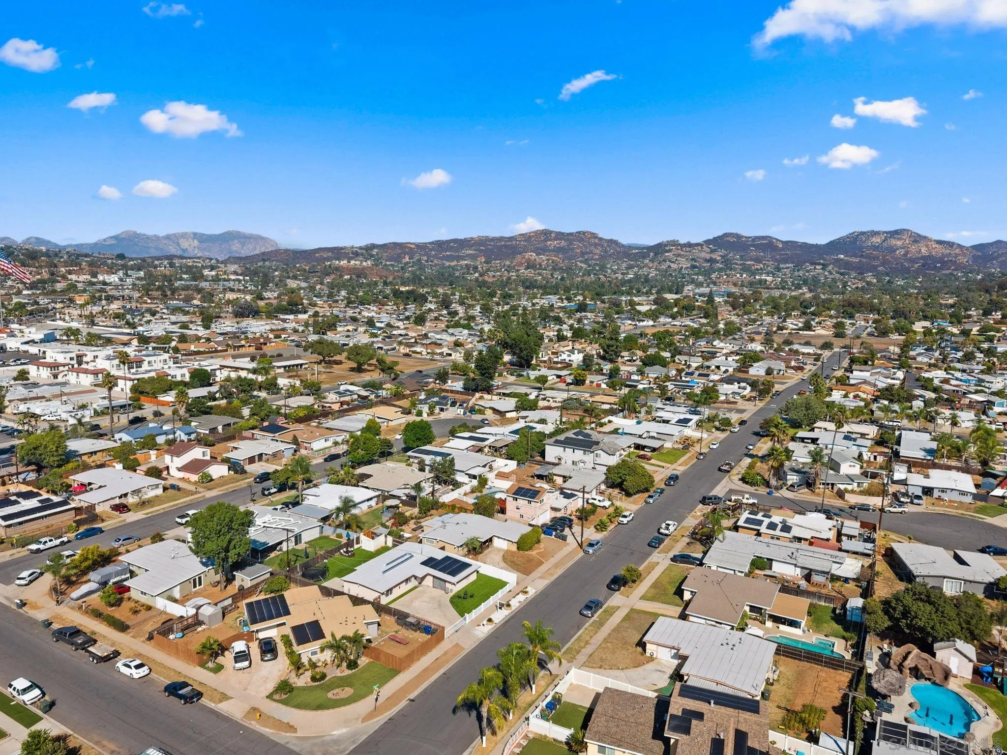 https://cdn.realtyfeed.com/cdn/127/260002279/108120499c4f7060e5a0b545fbc52c41.webp