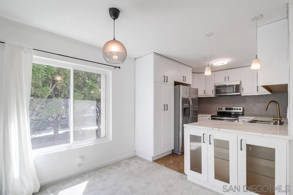 Photo #11: 260002281 Listing: Photo #11
