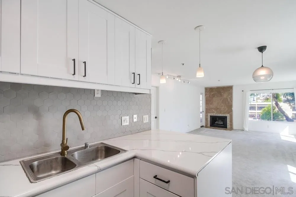 Photo #18: 260002281 Listing: Photo #18