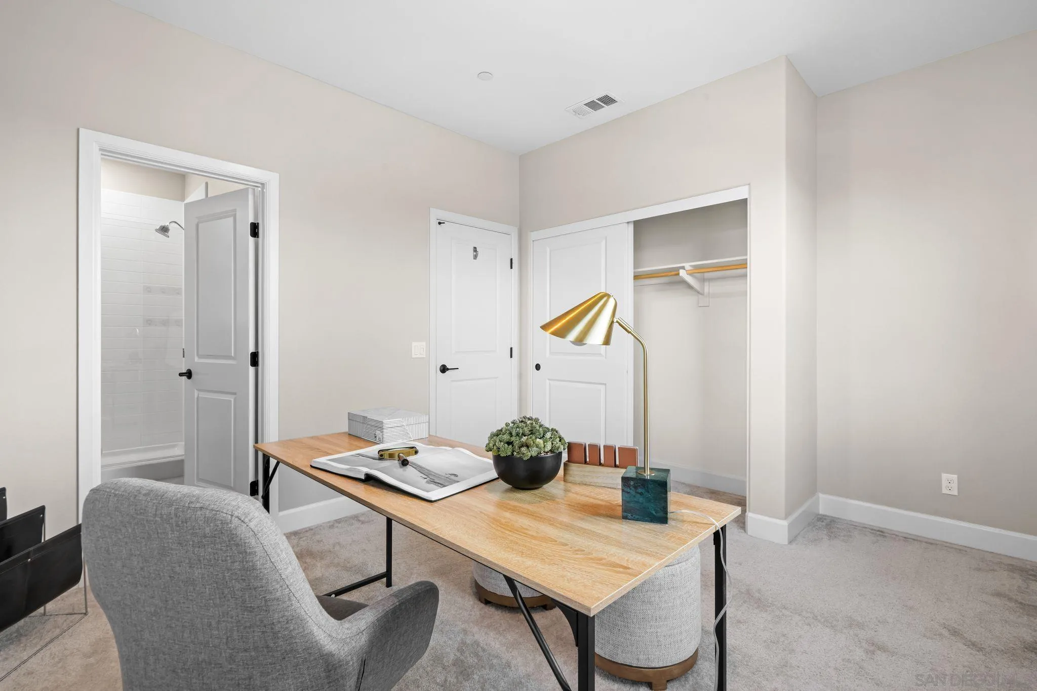 https://cdn.realtyfeed.com/cdn/127/260002283/3c98f1f57c87d6ba0e468657f98a6092.webp
