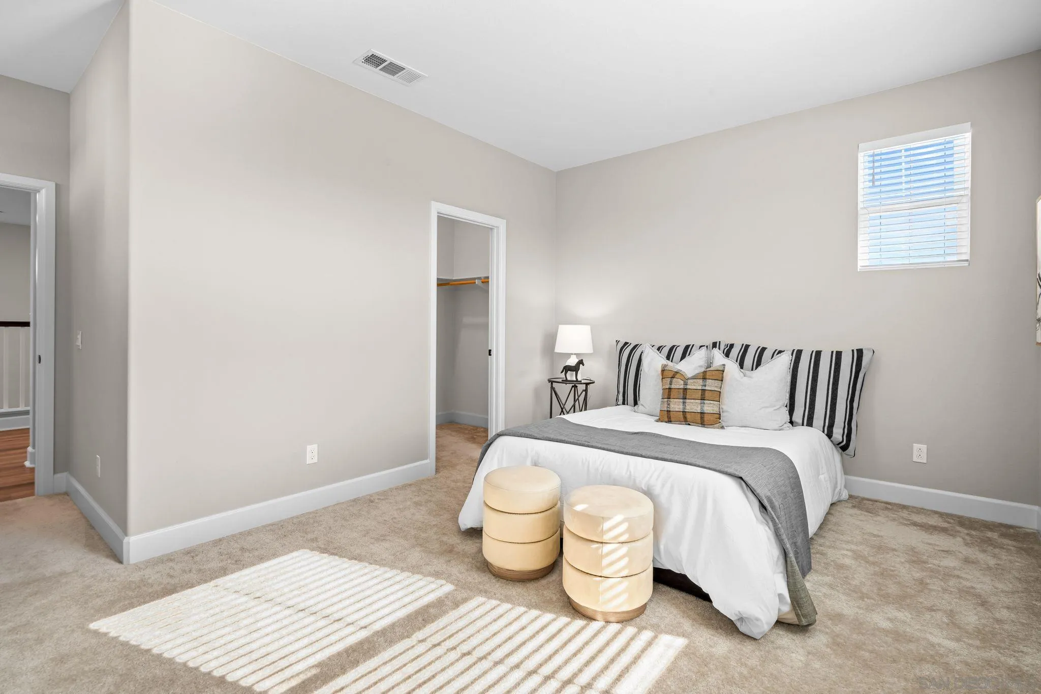 https://cdn.realtyfeed.com/cdn/127/260002283/419228926d9ae432612110c58adcc674.webp