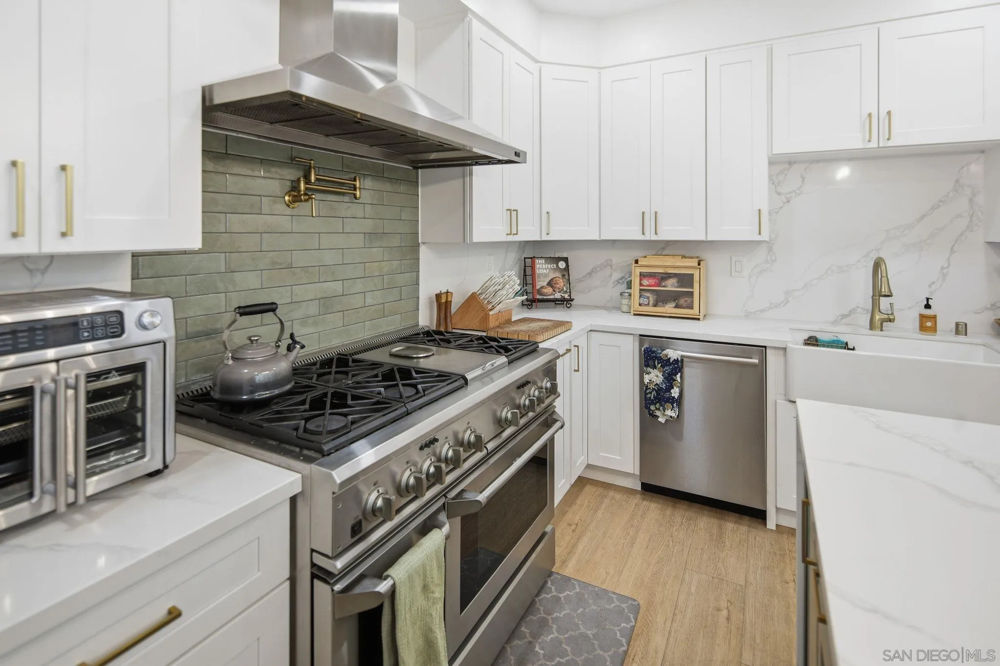 Photo #7: 260002284 Listing: Photo #7