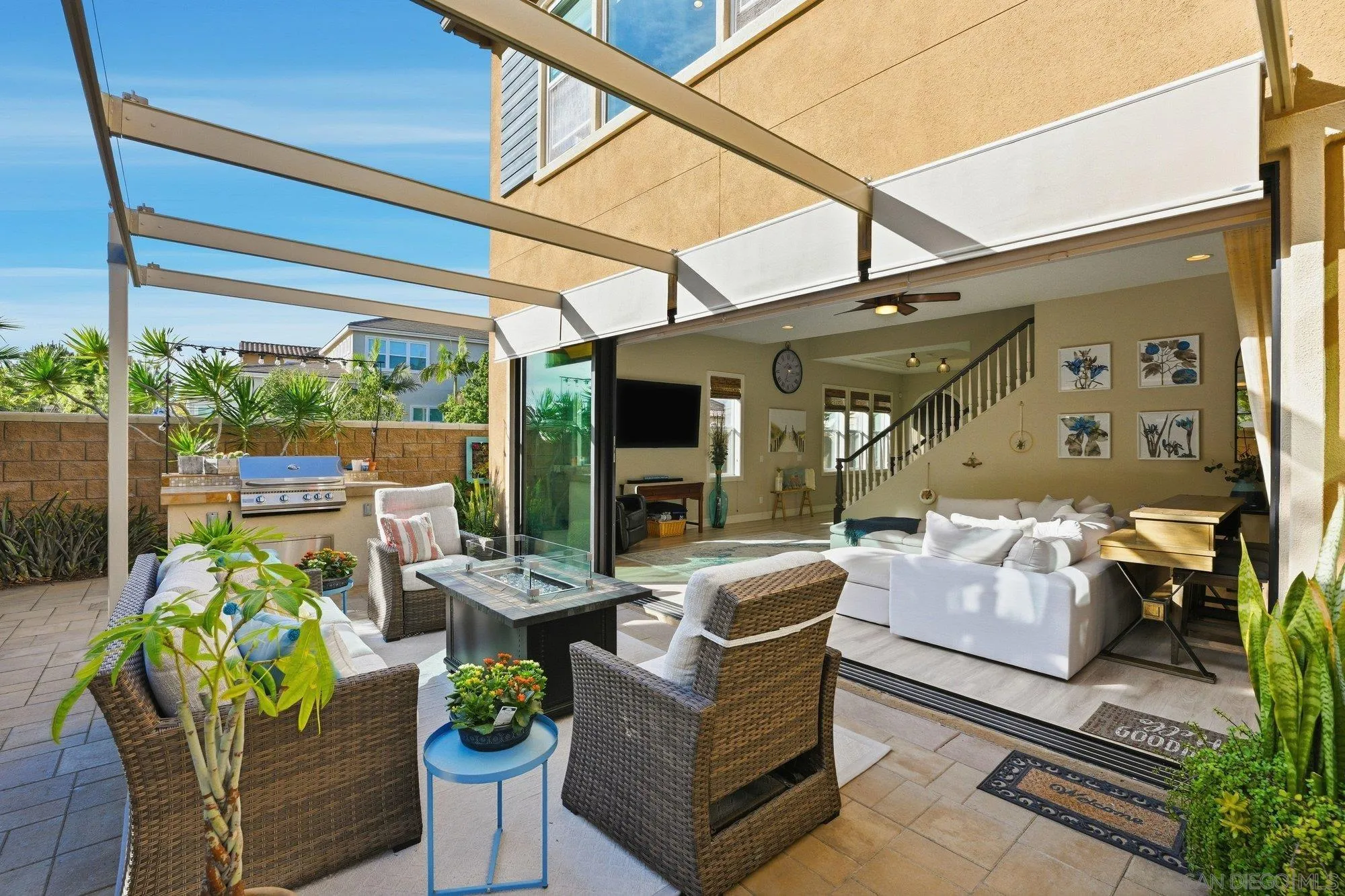 https://cdn.realtyfeed.com/cdn/127/260002288/5c0154165bd61bca38146f82754f8ef8.webp